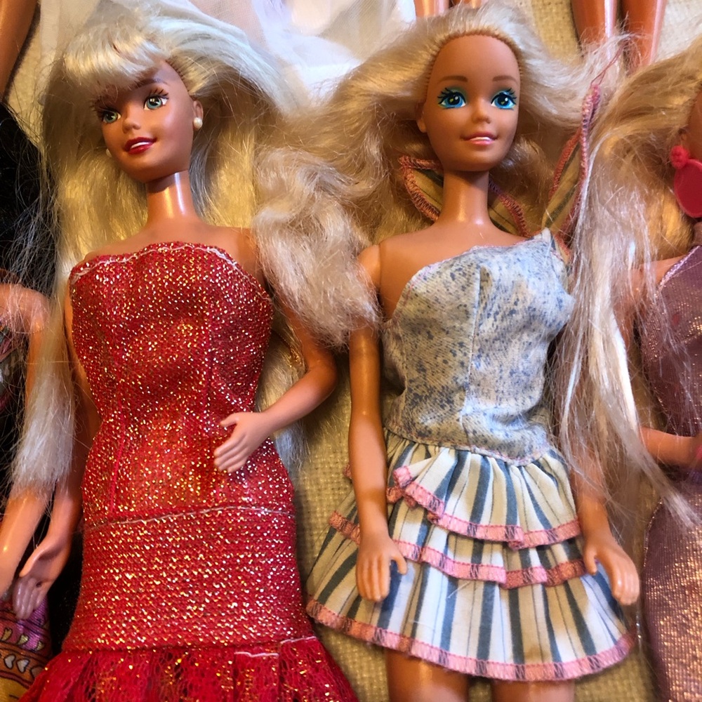 Huge lot of vintage 80s/90s Barbies - Picture 4 of 13